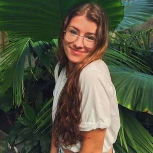 Meet your Posher, Emma